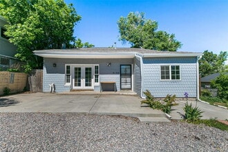 Building Photo - "Spacious 5-Bedroom Denver Gem with 2.5 Baths and 1,920 Sq Ft of Comfort!"