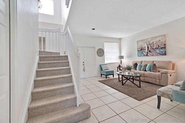 Building Photo - 1457 Banyan Way