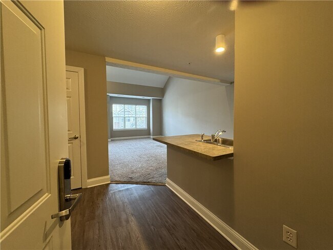 Building Photo - 270 Exchange Blvd