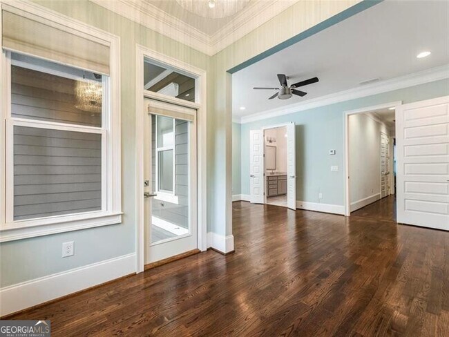 Building Photo - 339 Brownstones Cir NE