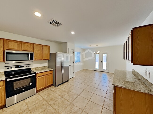 Building Photo - 16213 W Custer Ln