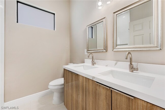 Building Photo - 630 Loleta Ct