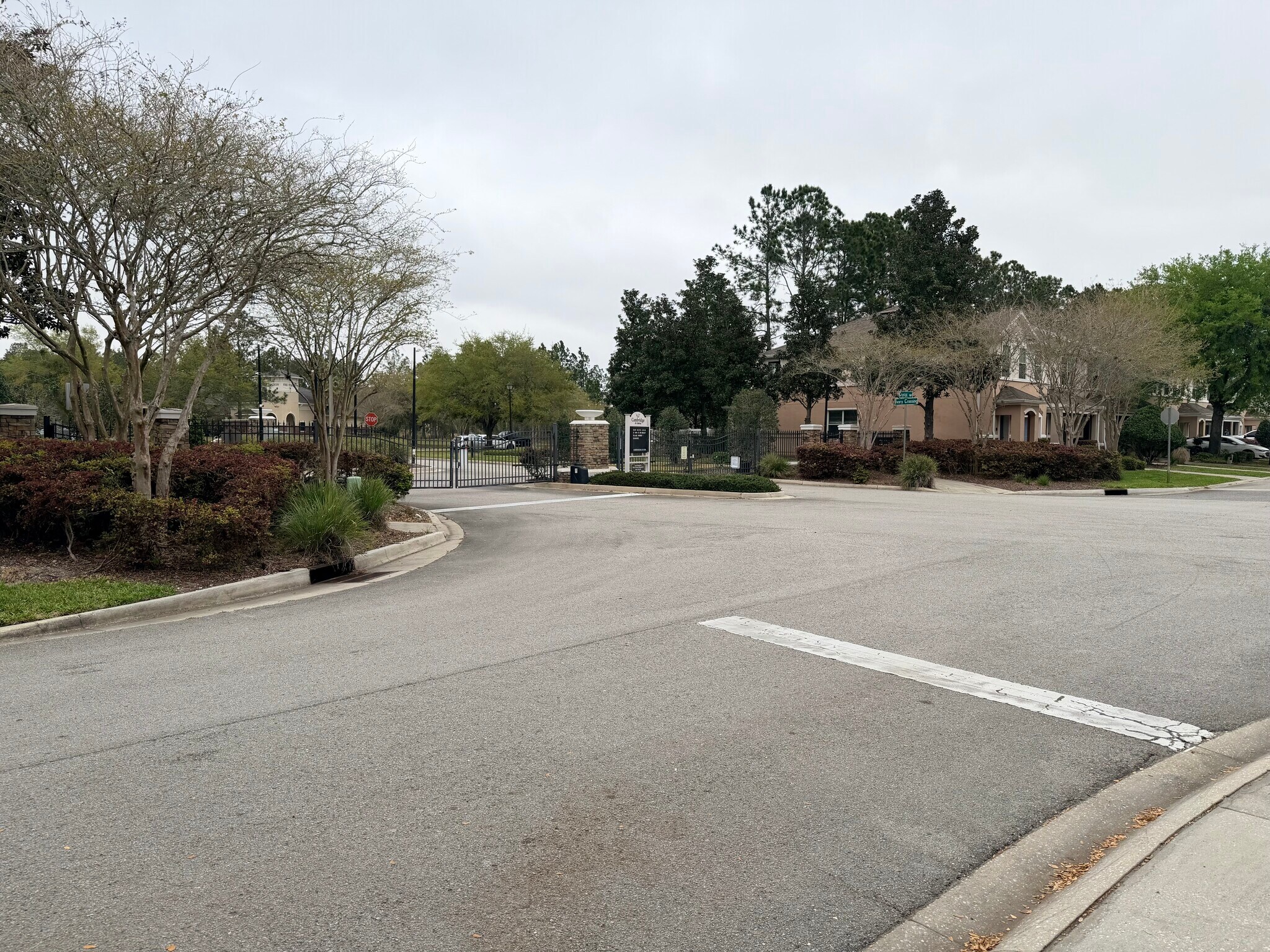 Building Photo - 773 Crystal Way