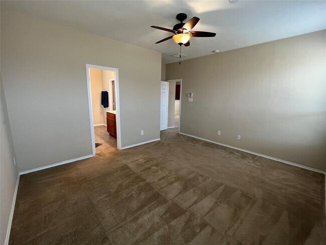 Building Photo - 16006 Arapaho Bend Ln