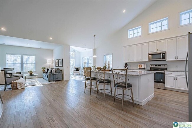 Building Photo - 3855 Victors Way