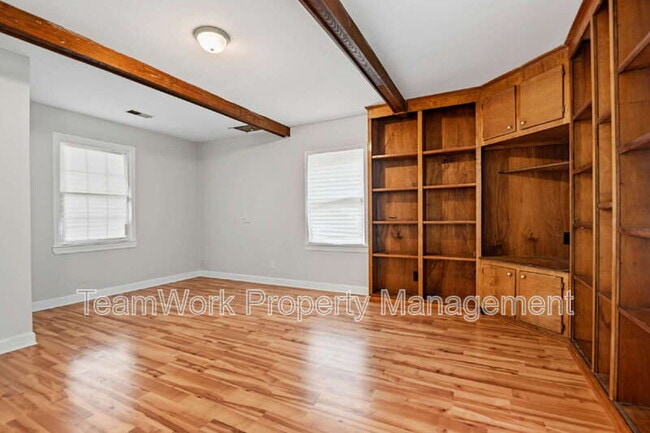 Building Photo - 4467 Donwood Cir