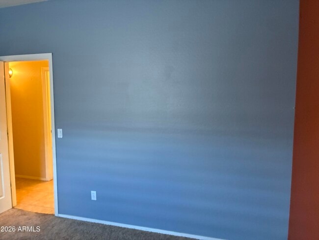 Building Photo - 8011 S 70th Dr