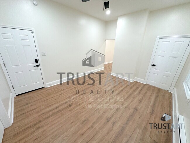 Building Photo - 4633 Penn St