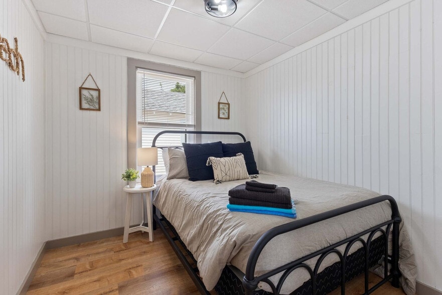 Building Photo - 2 Island Path