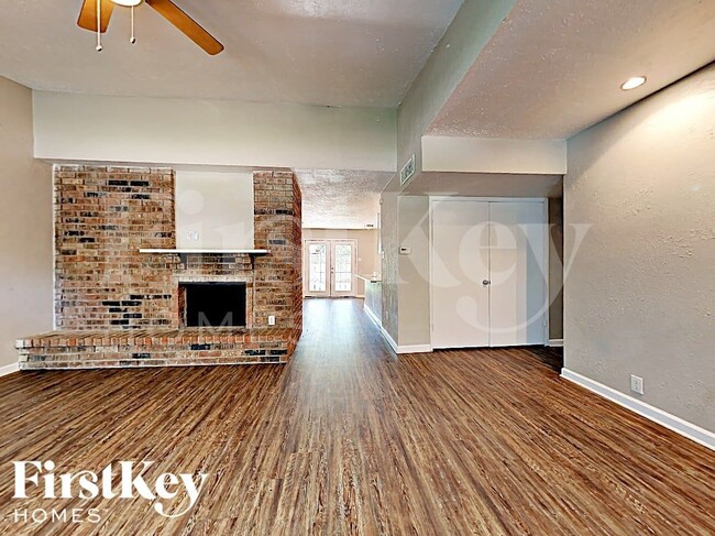 Building Photo - 6914 Pickett Dr