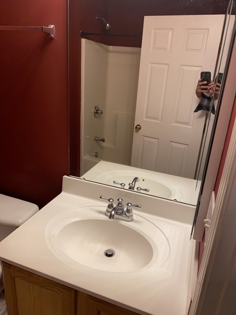 Building Photo - 2898 Andover Cir