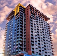 Building Photo - 310 S 4th St