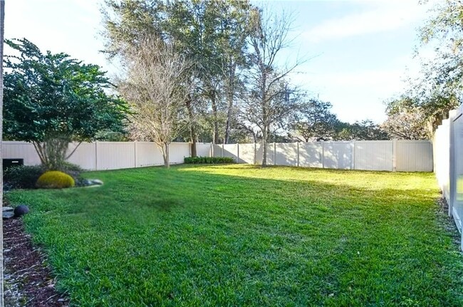 Building Photo - 652 Legacy Park Dr