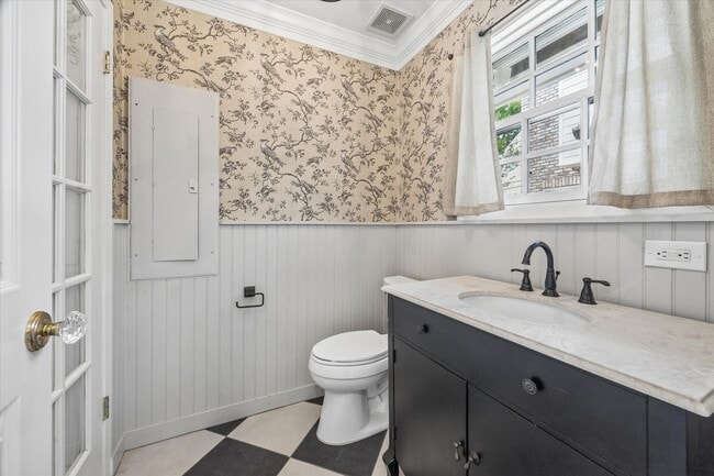 Building Photo - 5210 Meadow Lake Ln