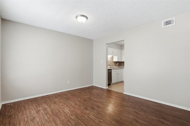 Building Photo - 6811 Trail Lake Dr