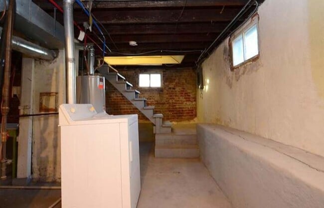 Building Photo - 3403 Arbor St