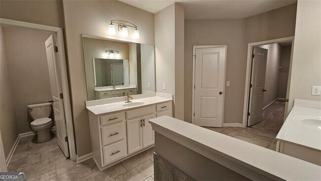Building Photo - 4457 Waxwing St