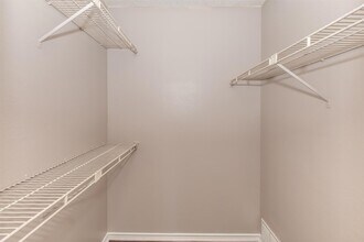 Building Photo - 8301 Boat Club Rd