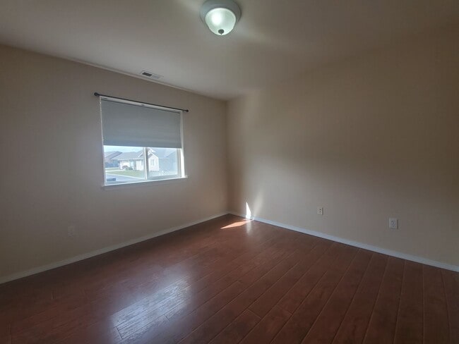 Building Photo - 2421 S Arthur Ct