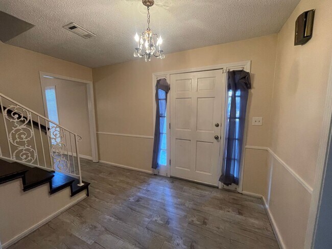 Building Photo - Lovely Two-Story Brick Home Located In "We...