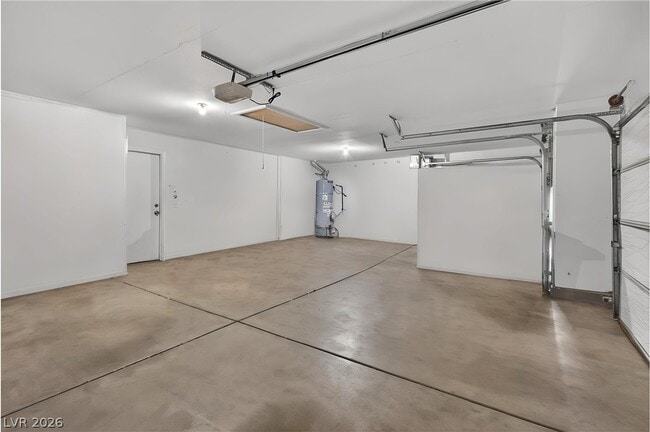 Building Photo - 1056 Kennebunk Cir