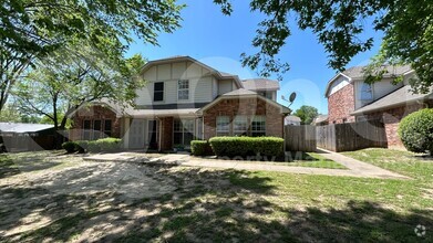 Building Photo - 611 Oriole Blvd
