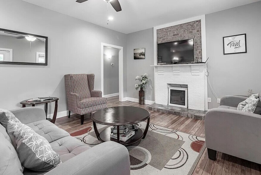 Building Photo - 1339 Hixson Pike