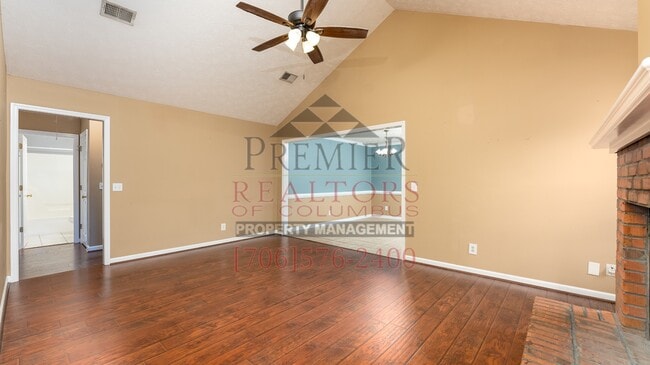 Building Photo - 7039 Stoneybrook Dr