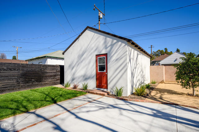 Building Photo - 5848 Court Ave