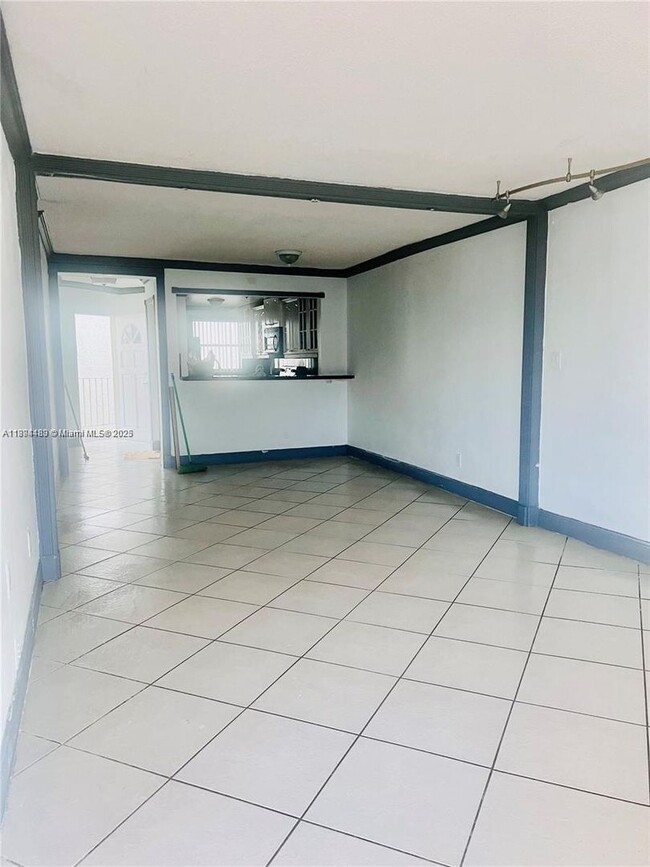 Building Photo - 6301 S Station Square 6301, Davie, FL 33314