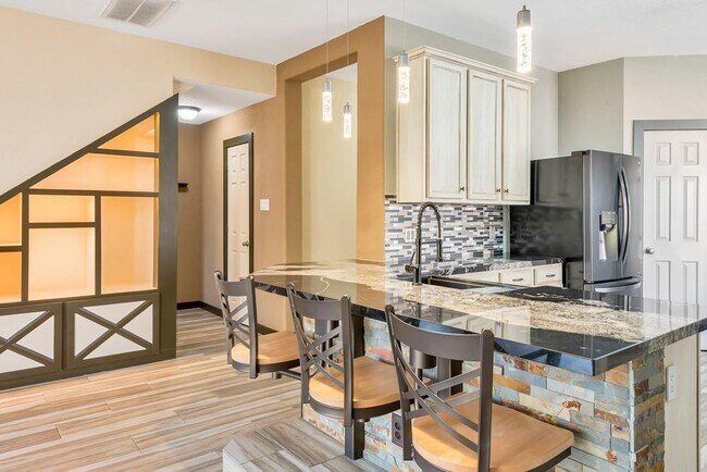 Building Photo - 18 N Star Ridge Cir