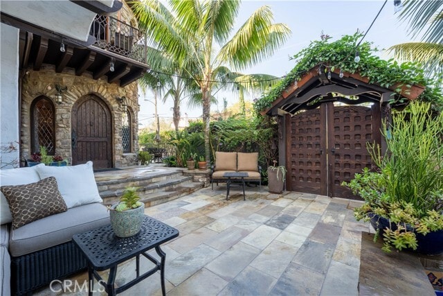 Building Photo - 1481 Santa Cruz St