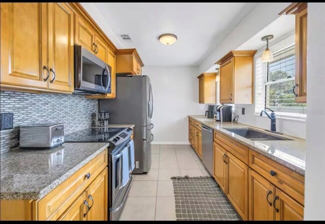 Building Photo - 8199 115th St N