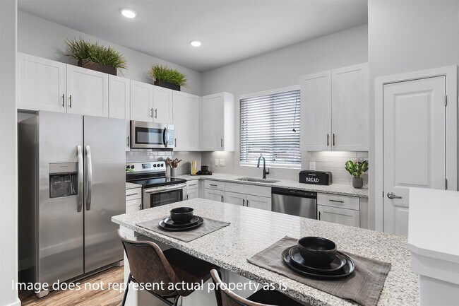 Building Photo - 7116 Rustle Rd