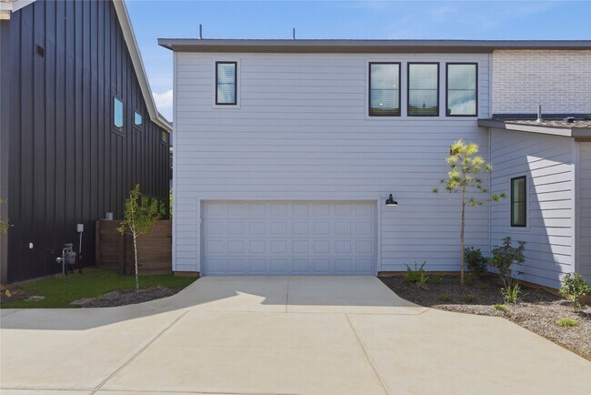 Building Photo - 3220 Loam Ln