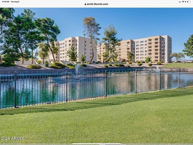Building Photo - 7920 E Camelback Rd