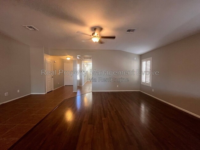 Building Photo - 16115 W Durango St