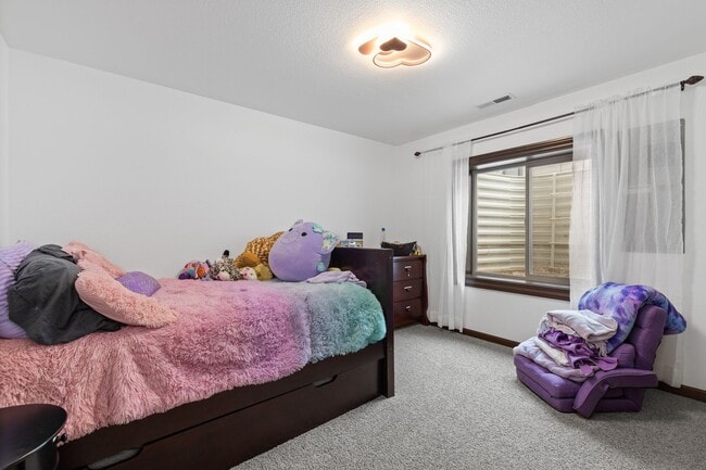 Building Photo - 8017 Brooks Lp