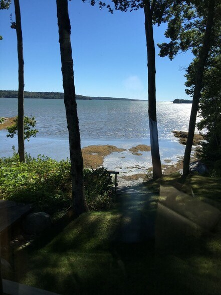 Building Photo - 43 Ocean Dr