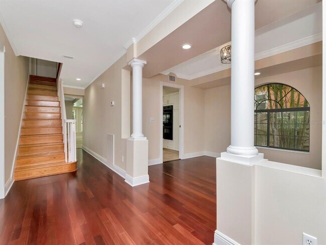 Building Photo - 165 Baltic Cir