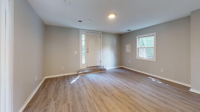 Building Photo - 7023 Clark Ave