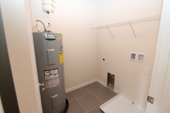 Building Photo - Winter Springs - 3 Bedroom, 3 Bathroom - $1,950.00