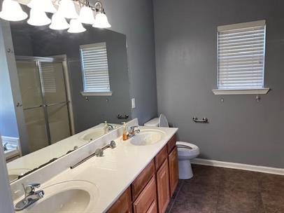 Building Photo - 355 Honey Hill Dr