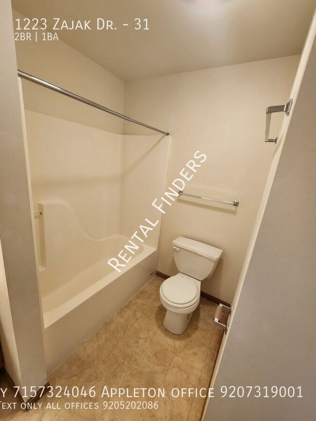 Building Photo - 1223 Zajak Dr