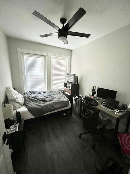 Building Photo - 1520 Tremont St