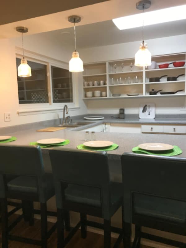 Building Photo - 110 Paradise Valley Dr