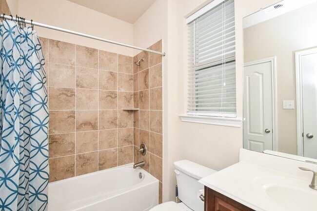 Building Photo - 20707 Waterfall Rain Ct