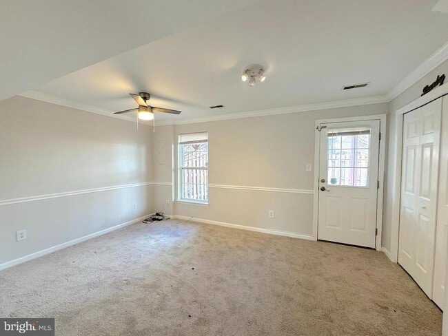 Building Photo - 6410 Katherine Ann Ln