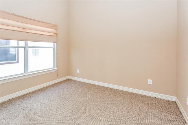 Building Photo - 6014 Hamman St
