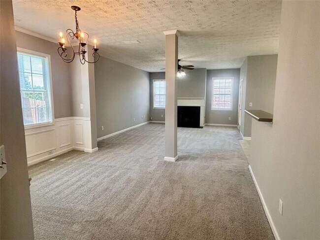 Building Photo - 889 Clairidge Elm Trail SW